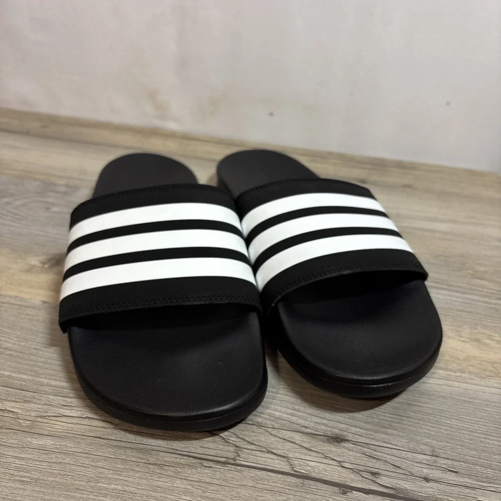 Adidas Adilette Unisex Comfort Shower Slides Men US 10 Women US 11 Black / White